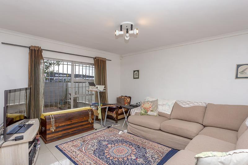 3 Bedroom Property for Sale in Waves Edge Western Cape